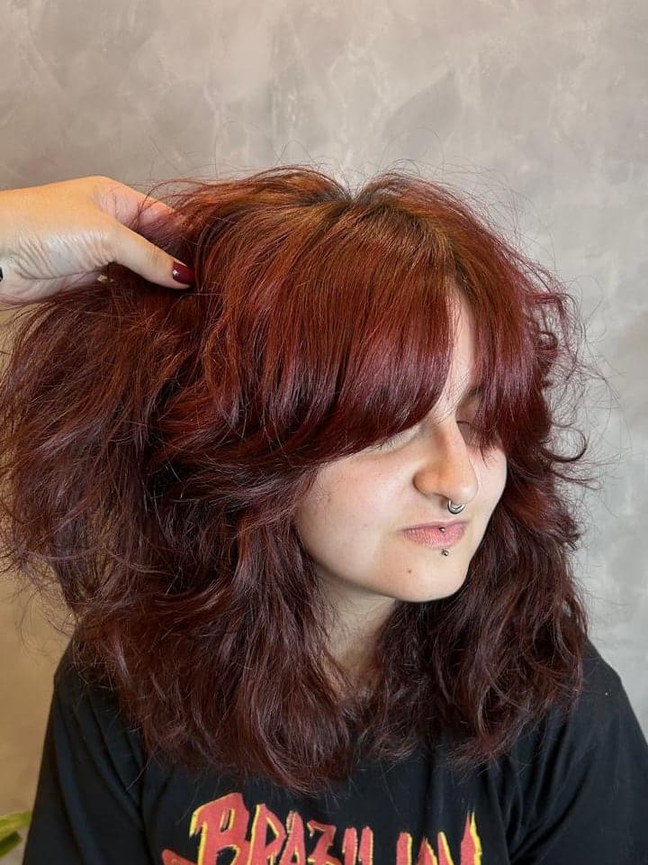 Vermelho com franja, por Cris Araújo